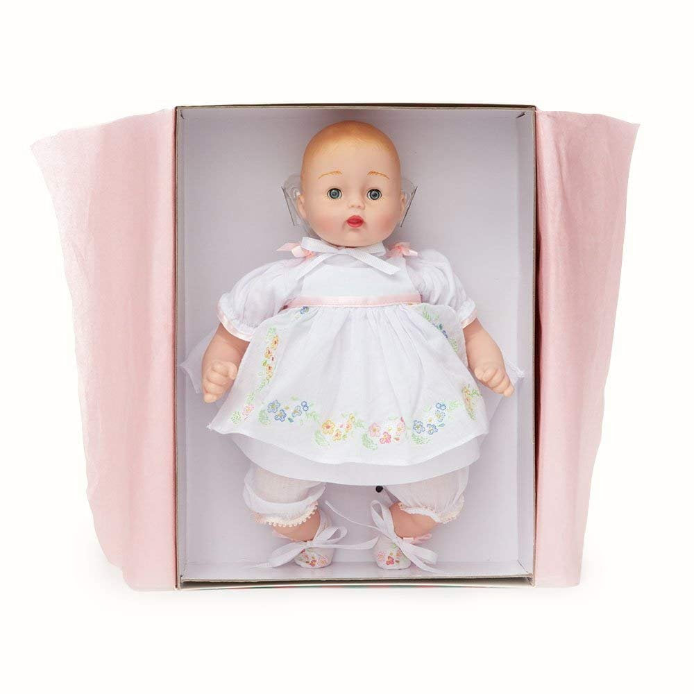 Madame Alexander Pretty Pinafore Huggums (collectible)